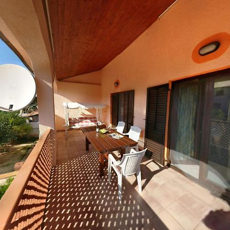 Anica Apartment Banjole Exterior foto